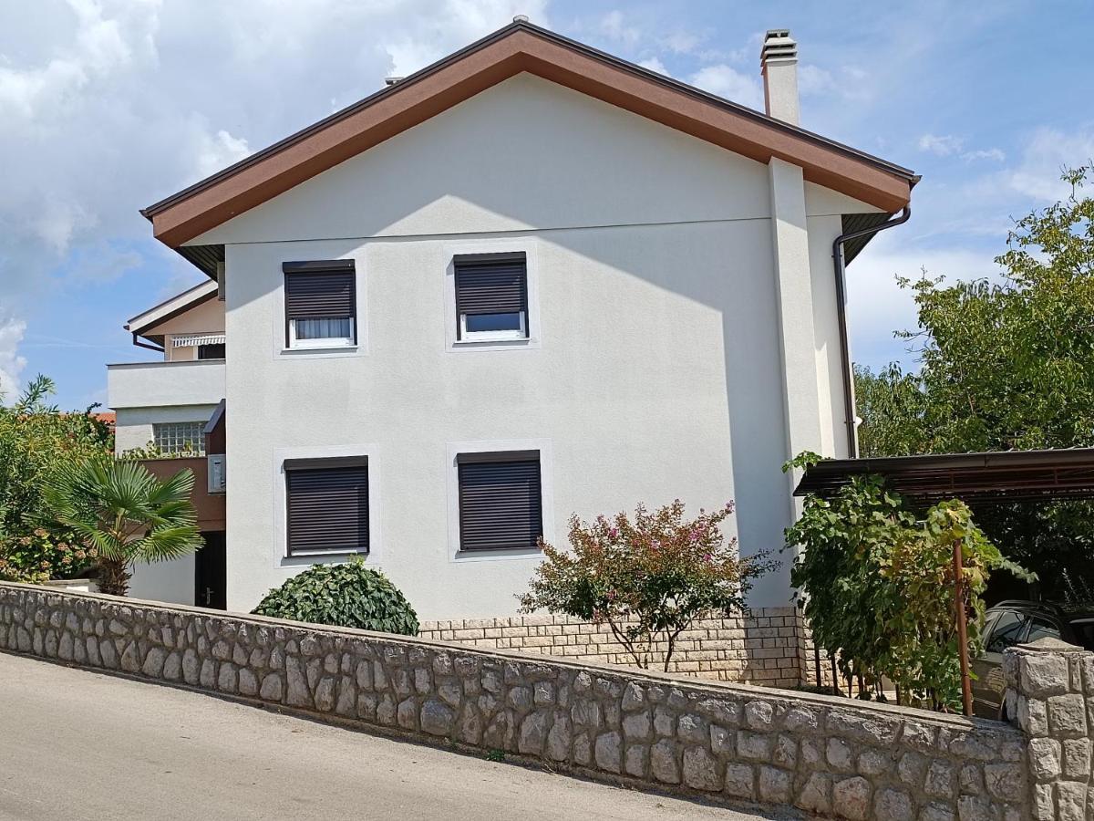 Apartments Mira Krk Krk Town Exterior photo