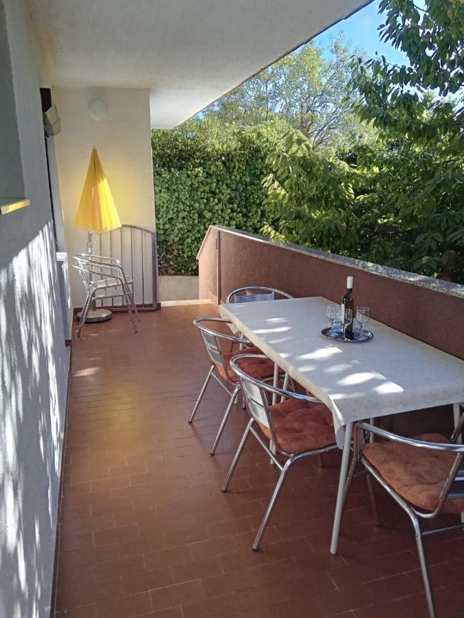 Apartments Mira Krk Krk Town Exterior photo